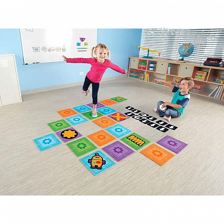 Развивающая напольная игра Learning Resources «Найди код»