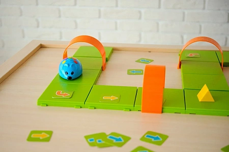 Игровой многофункциональный стол «STEM»